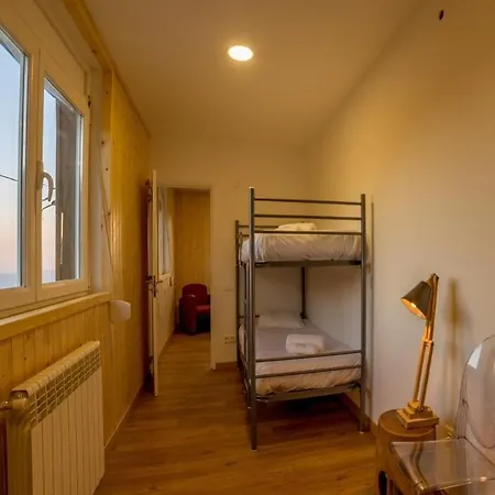 Hotel De Juventude Da Serra Da Estrela *